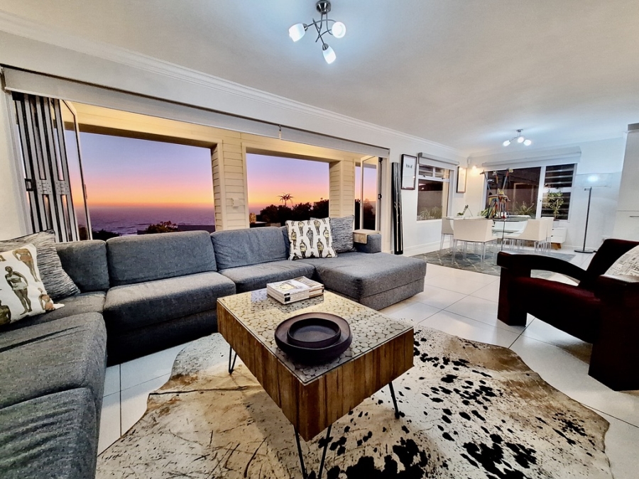 To Let 5 Bedroom Property for Rent in Pearl Bay Western Cape